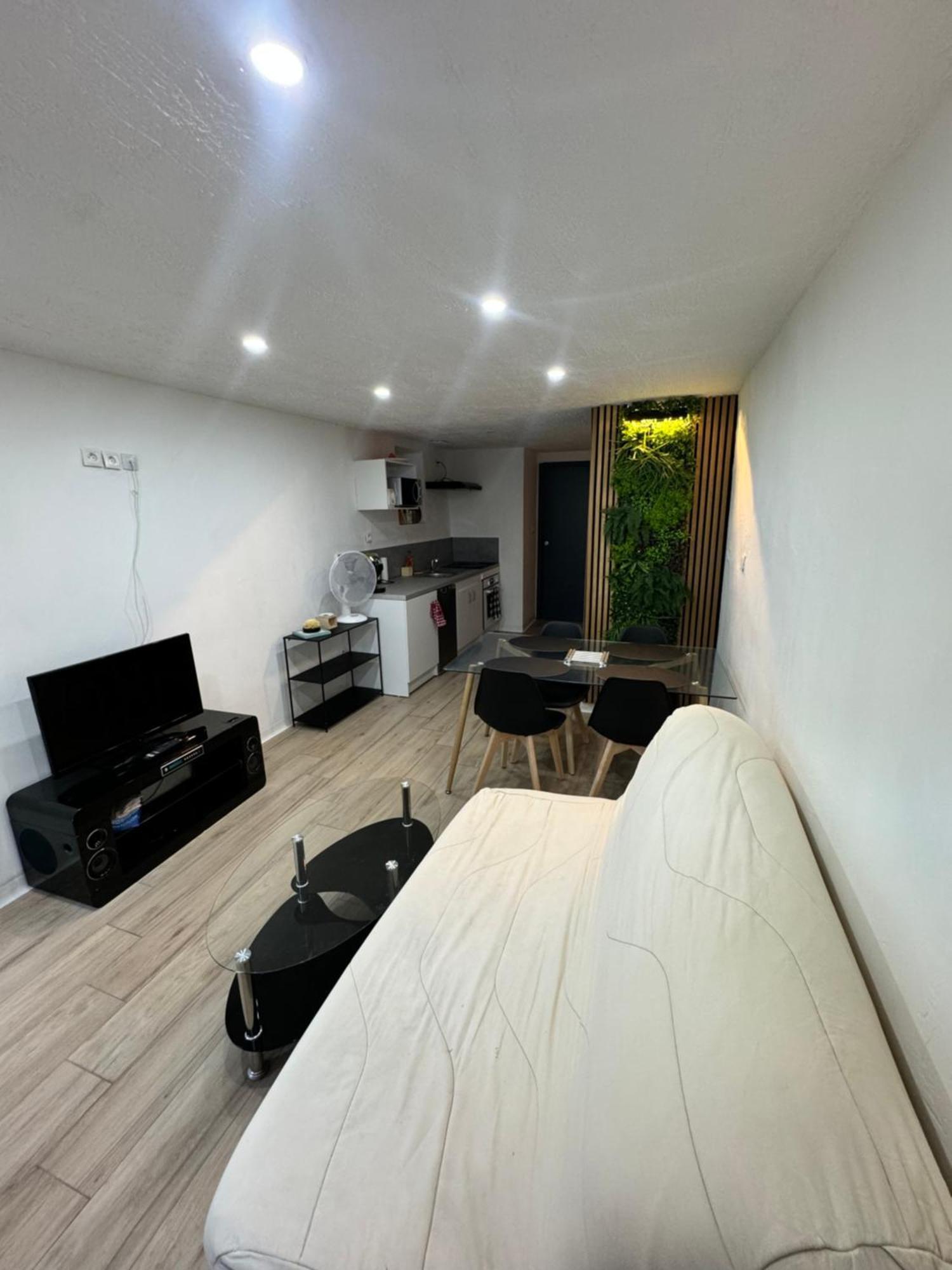Bram Charmante Maison De Village מראה חיצוני תמונה